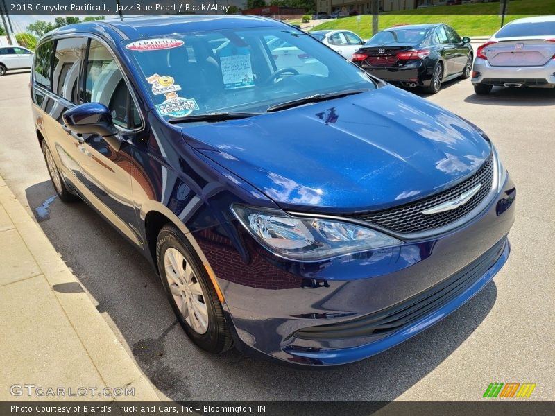 Jazz Blue Pearl / Black/Alloy 2018 Chrysler Pacifica L