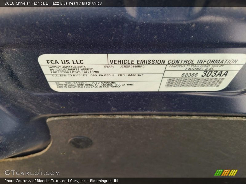 Jazz Blue Pearl / Black/Alloy 2018 Chrysler Pacifica L