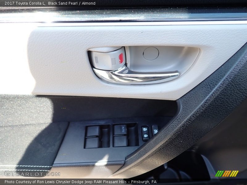 Black Sand Pearl / Almond 2017 Toyota Corolla L