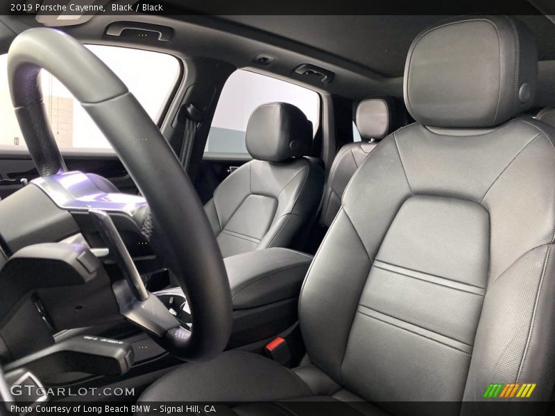 Front Seat of 2019 Cayenne 