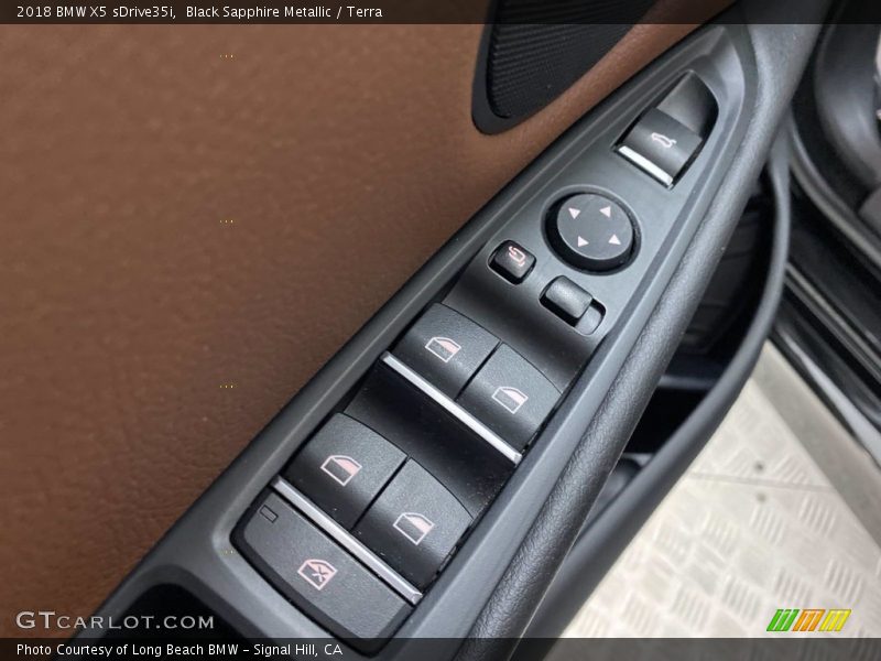 Black Sapphire Metallic / Terra 2018 BMW X5 sDrive35i