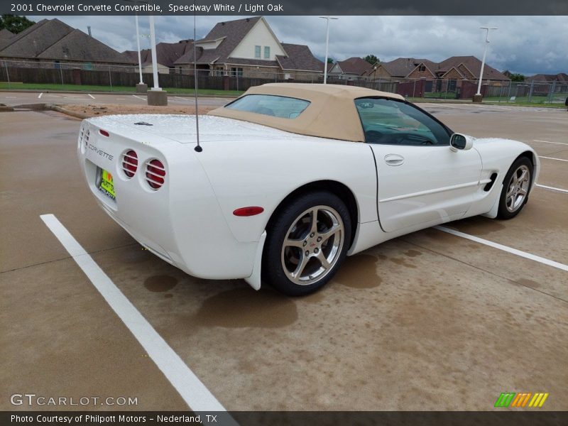 Speedway White / Light Oak 2001 Chevrolet Corvette Convertible