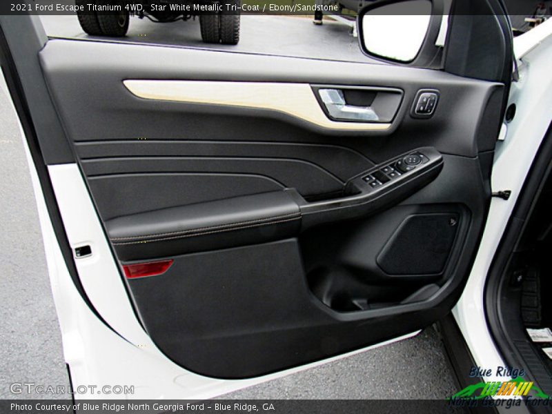 Star White Metallic Tri-Coat / Ebony/Sandstone 2021 Ford Escape Titanium 4WD