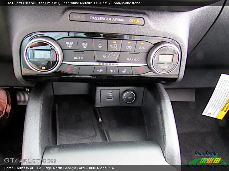 Star White Metallic Tri-Coat / Ebony/Sandstone 2021 Ford Escape Titanium 4WD