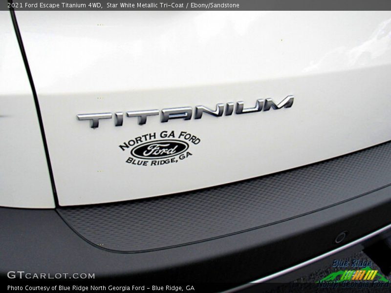 Star White Metallic Tri-Coat / Ebony/Sandstone 2021 Ford Escape Titanium 4WD