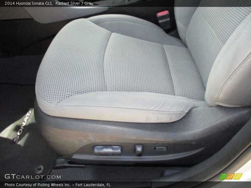 Radiant Silver / Gray 2014 Hyundai Sonata GLS
