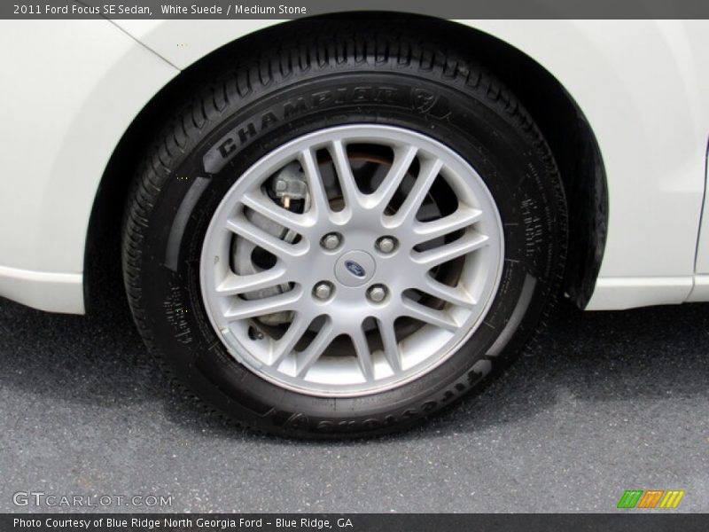 White Suede / Medium Stone 2011 Ford Focus SE Sedan