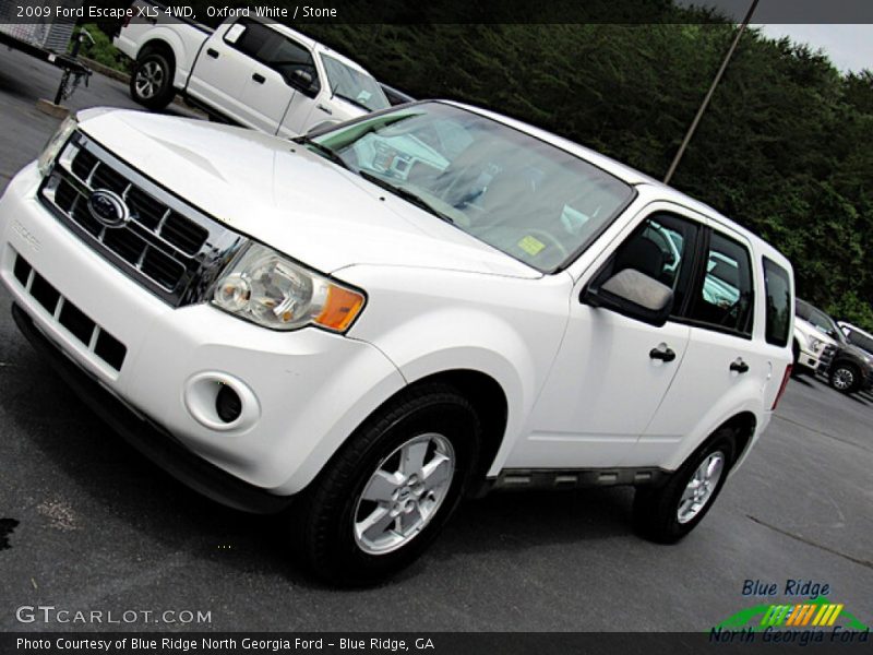 Oxford White / Stone 2009 Ford Escape XLS 4WD