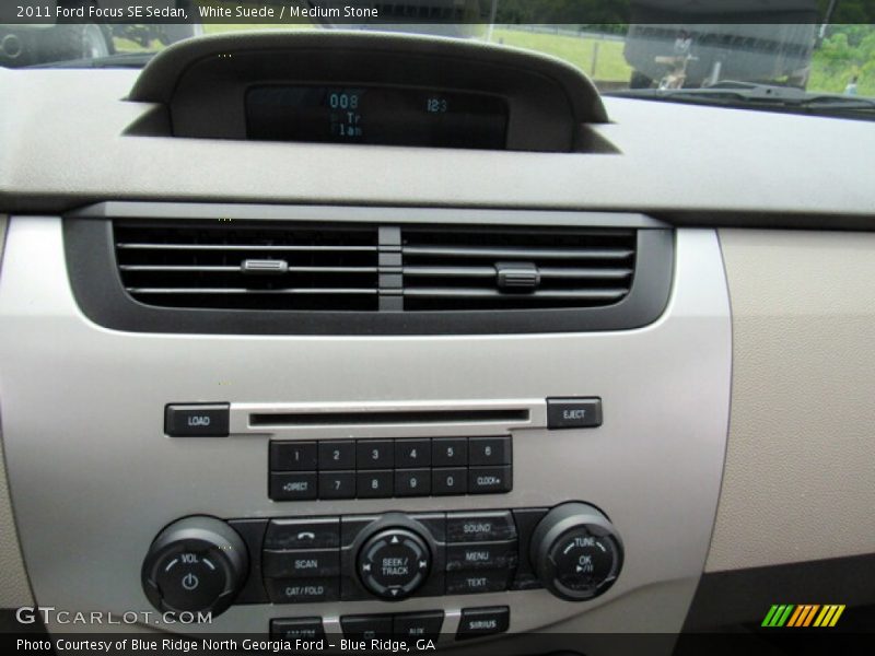 White Suede / Medium Stone 2011 Ford Focus SE Sedan