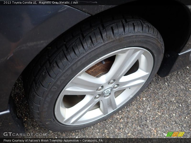 Magnetic Gray Metallic / Ash 2013 Toyota Corolla LE