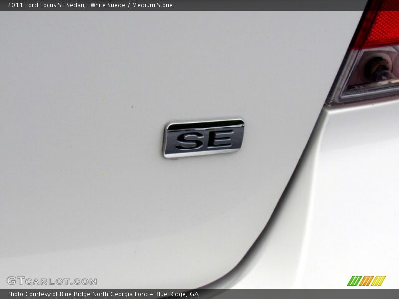 White Suede / Medium Stone 2011 Ford Focus SE Sedan