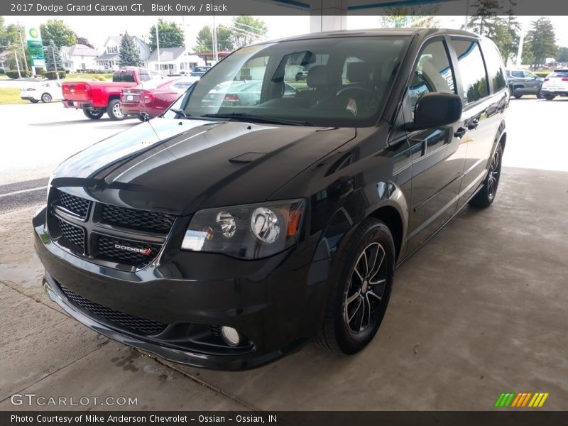 Black Onyx / Black 2017 Dodge Grand Caravan GT