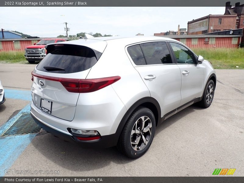 Sparkling Silver / Black 2022 Kia Sportage LX