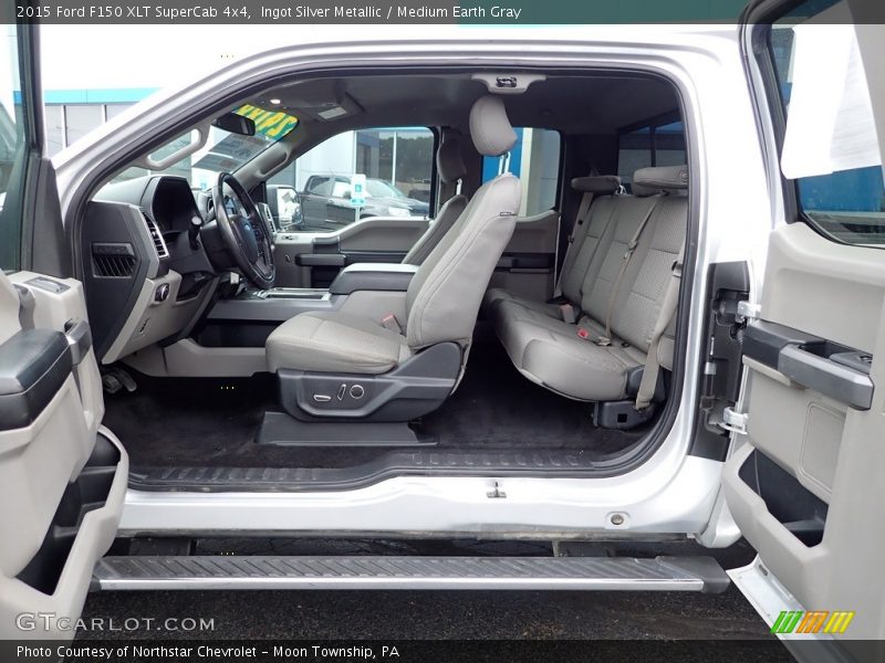 Ingot Silver Metallic / Medium Earth Gray 2015 Ford F150 XLT SuperCab 4x4