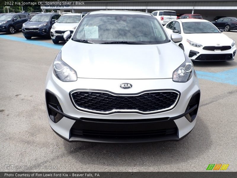 Sparkling Silver / Black 2022 Kia Sportage LX