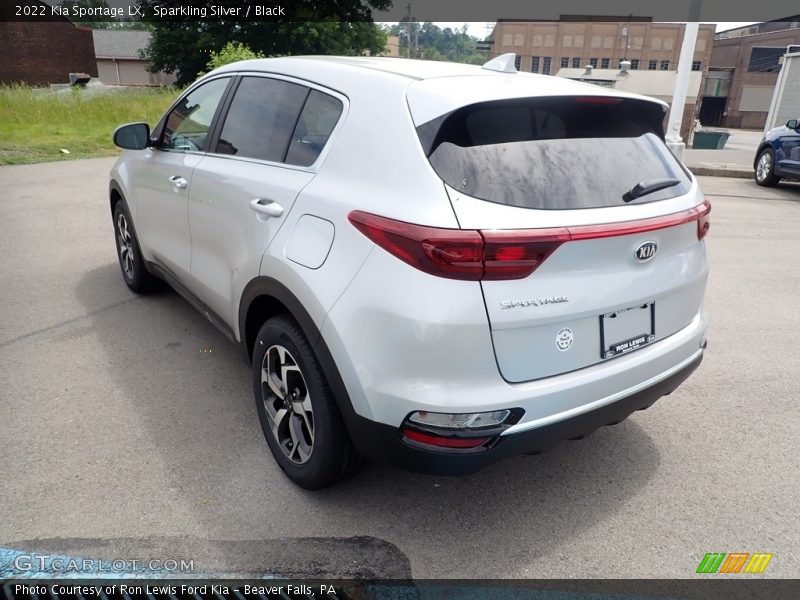 Sparkling Silver / Black 2022 Kia Sportage LX