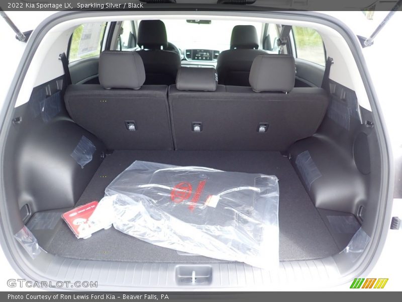 Sparkling Silver / Black 2022 Kia Sportage LX