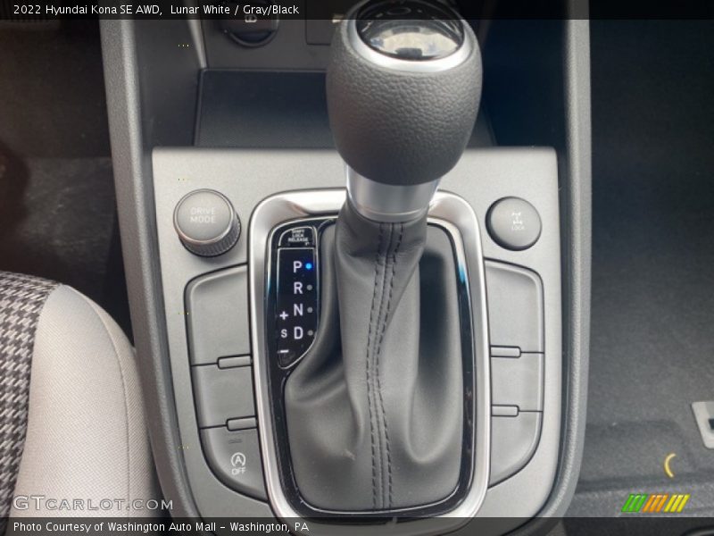 Lunar White / Gray/Black 2022 Hyundai Kona SE AWD