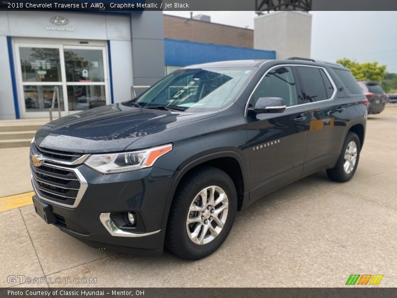 Graphite Metallic / Jet Black 2018 Chevrolet Traverse LT AWD