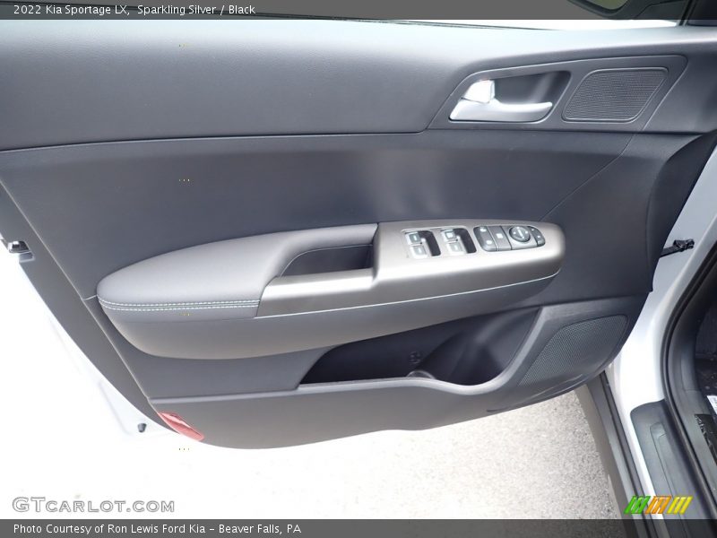 Sparkling Silver / Black 2022 Kia Sportage LX