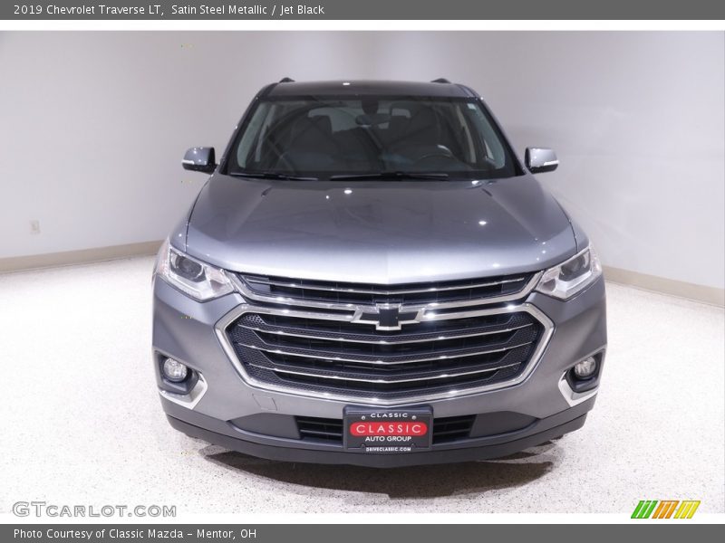 Satin Steel Metallic / Jet Black 2019 Chevrolet Traverse LT