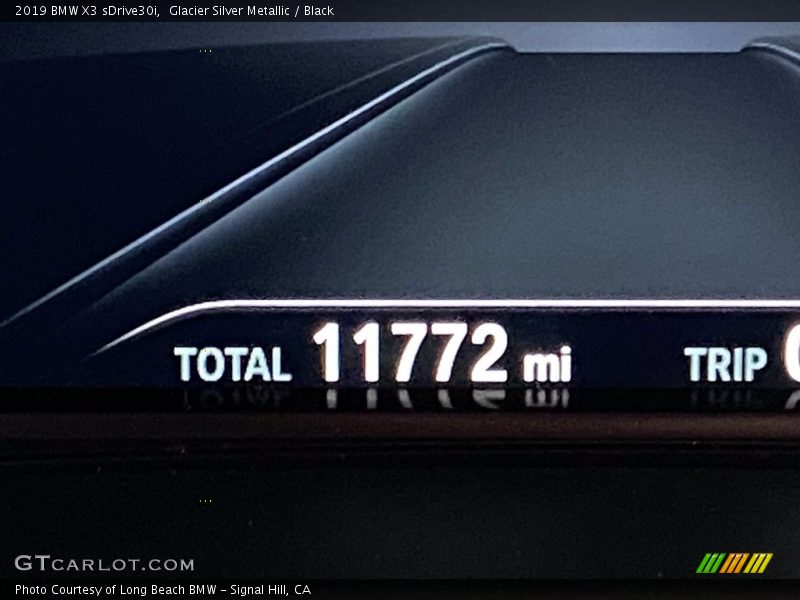 Glacier Silver Metallic / Black 2019 BMW X3 sDrive30i