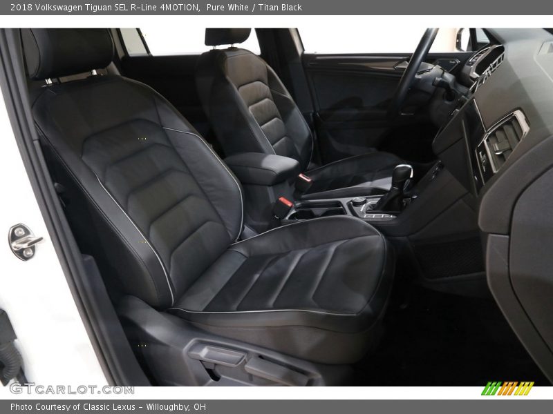 Pure White / Titan Black 2018 Volkswagen Tiguan SEL R-Line 4MOTION