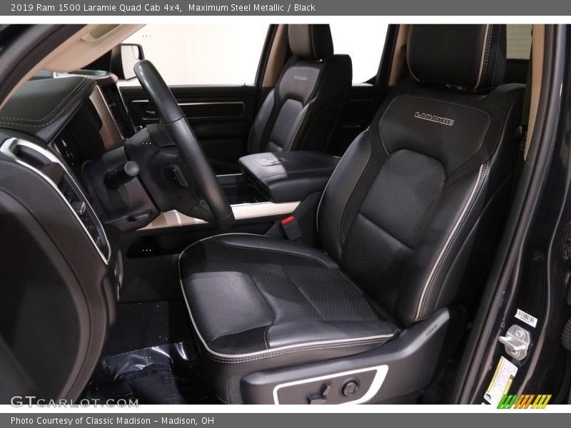 Maximum Steel Metallic / Black 2019 Ram 1500 Laramie Quad Cab 4x4