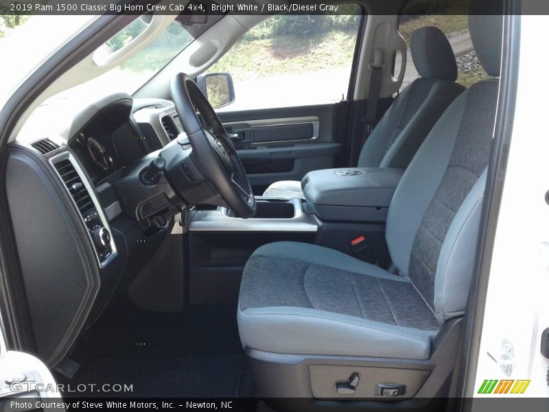 Bright White / Black/Diesel Gray 2019 Ram 1500 Classic Big Horn Crew Cab 4x4