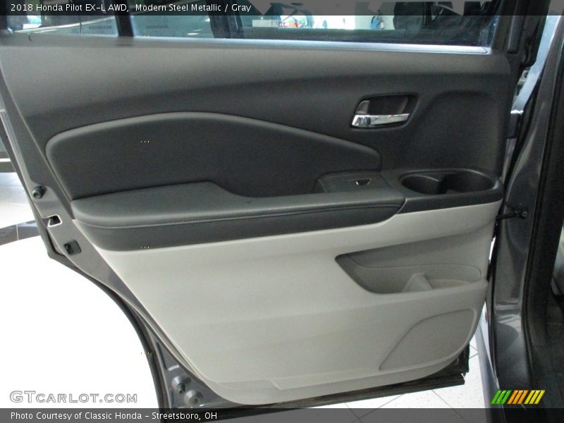 Modern Steel Metallic / Gray 2018 Honda Pilot EX-L AWD