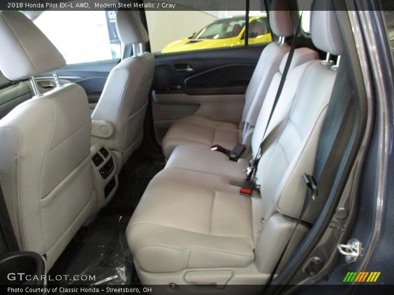 Modern Steel Metallic / Gray 2018 Honda Pilot EX-L AWD