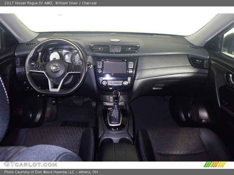 Brilliant Silver / Charcoal 2017 Nissan Rogue SV AWD