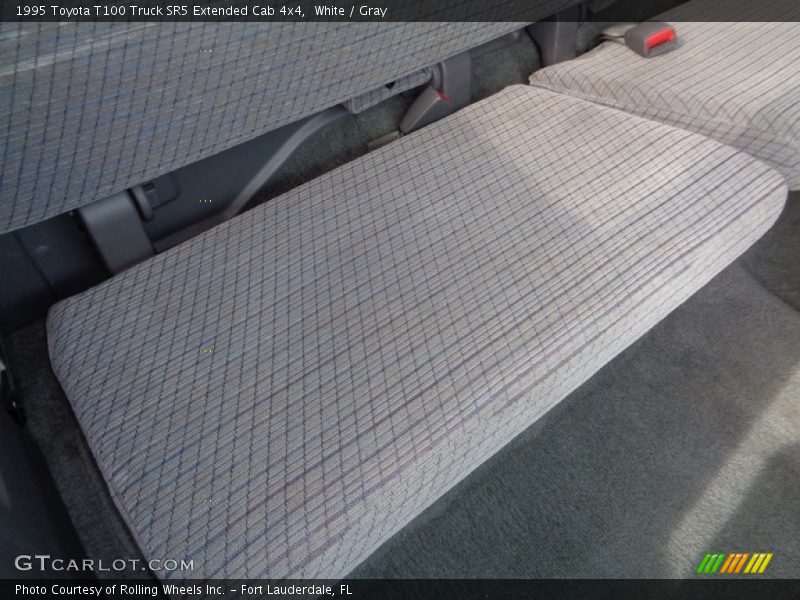 Rear Seat of 1995 T100 Truck SR5 Extended Cab 4x4