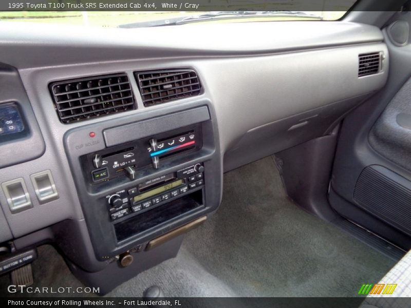 White / Gray 1995 Toyota T100 Truck SR5 Extended Cab 4x4