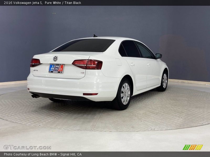 Pure White / Titan Black 2016 Volkswagen Jetta S