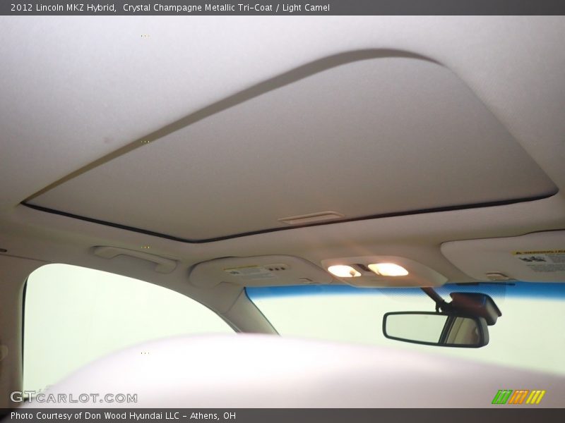Crystal Champagne Metallic Tri-Coat / Light Camel 2012 Lincoln MKZ Hybrid