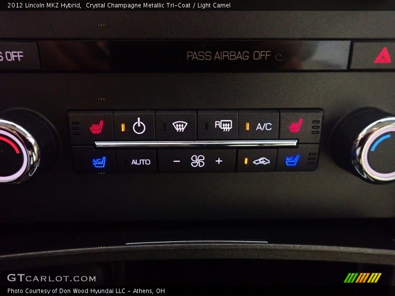 Crystal Champagne Metallic Tri-Coat / Light Camel 2012 Lincoln MKZ Hybrid