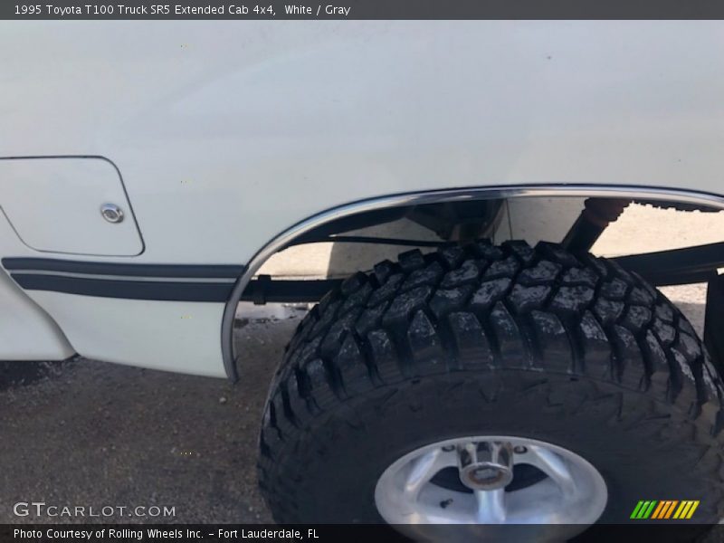 White / Gray 1995 Toyota T100 Truck SR5 Extended Cab 4x4