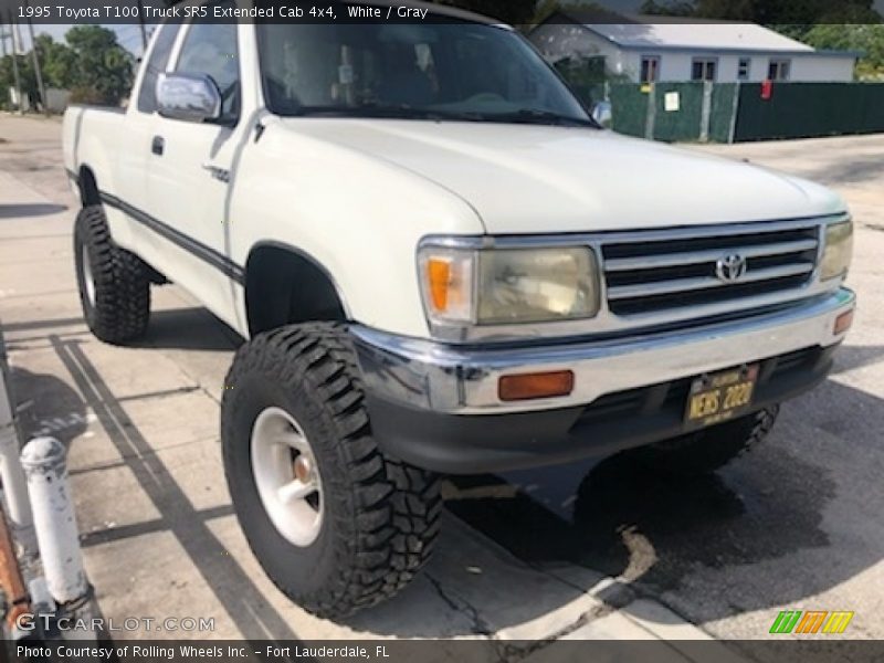 White / Gray 1995 Toyota T100 Truck SR5 Extended Cab 4x4