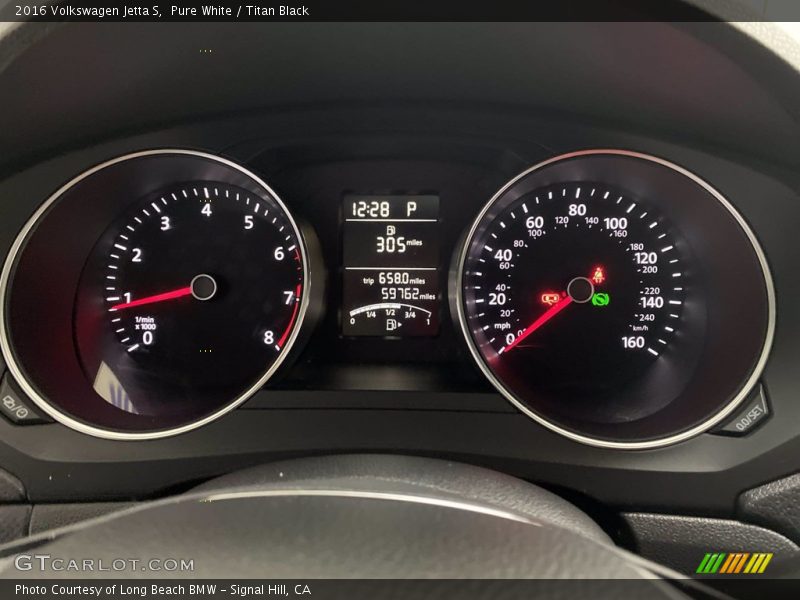 Pure White / Titan Black 2016 Volkswagen Jetta S