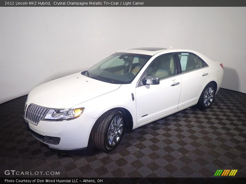Crystal Champagne Metallic Tri-Coat / Light Camel 2012 Lincoln MKZ Hybrid