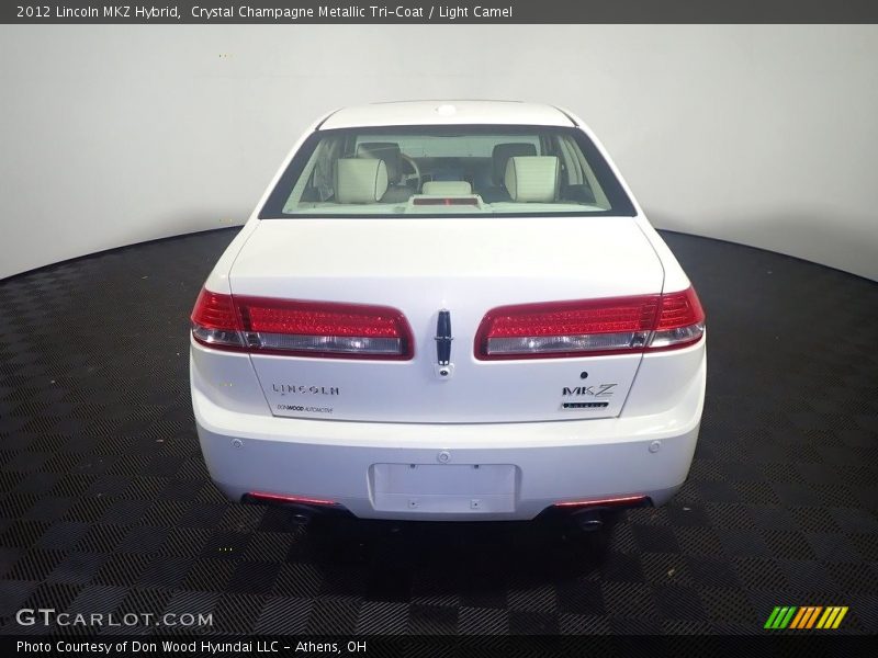 Crystal Champagne Metallic Tri-Coat / Light Camel 2012 Lincoln MKZ Hybrid