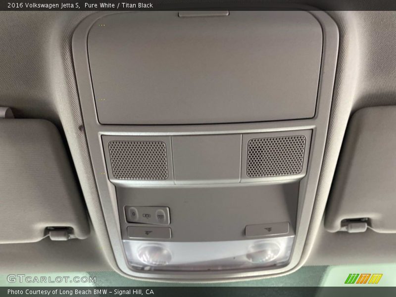 Pure White / Titan Black 2016 Volkswagen Jetta S