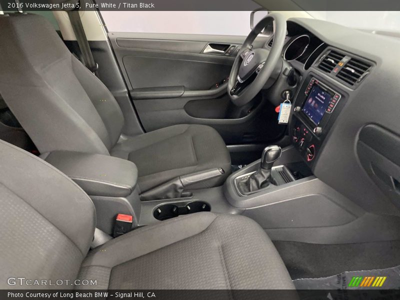 Pure White / Titan Black 2016 Volkswagen Jetta S