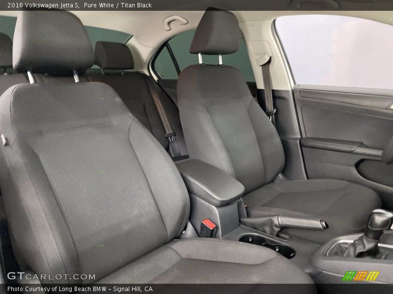 Pure White / Titan Black 2016 Volkswagen Jetta S