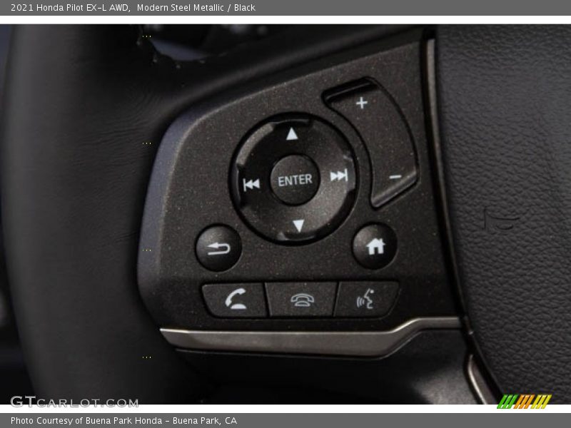 Modern Steel Metallic / Black 2021 Honda Pilot EX-L AWD