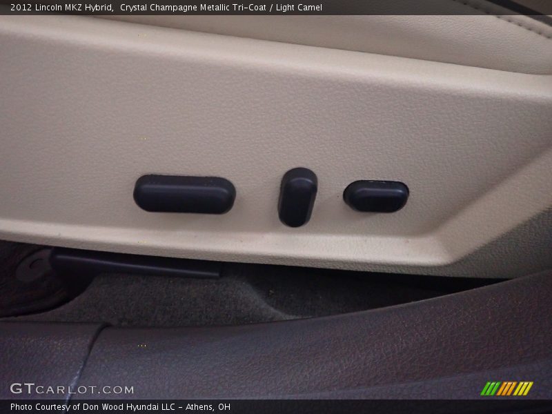 Crystal Champagne Metallic Tri-Coat / Light Camel 2012 Lincoln MKZ Hybrid