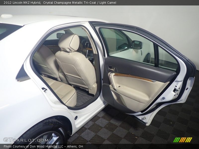 Crystal Champagne Metallic Tri-Coat / Light Camel 2012 Lincoln MKZ Hybrid