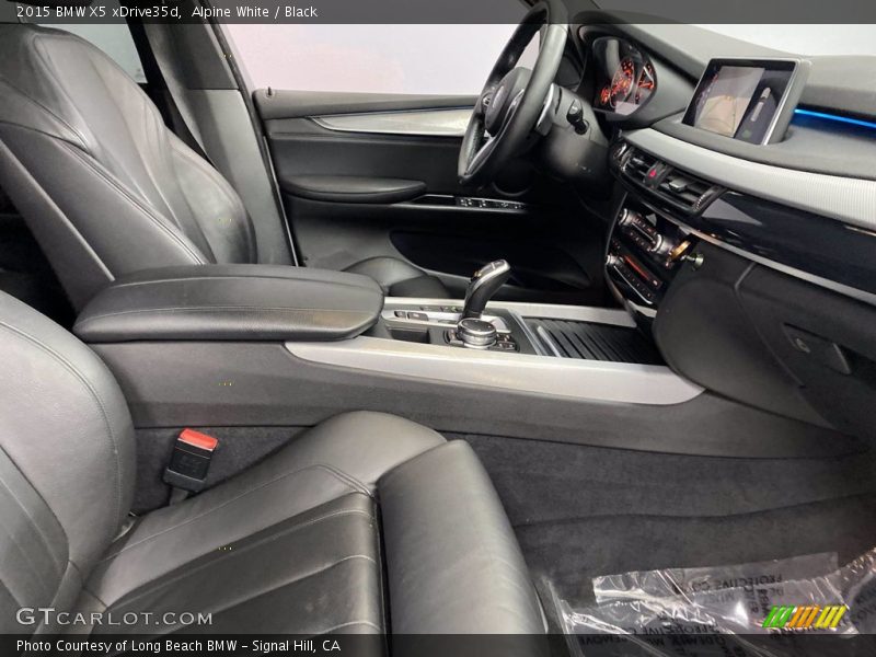 Alpine White / Black 2015 BMW X5 xDrive35d