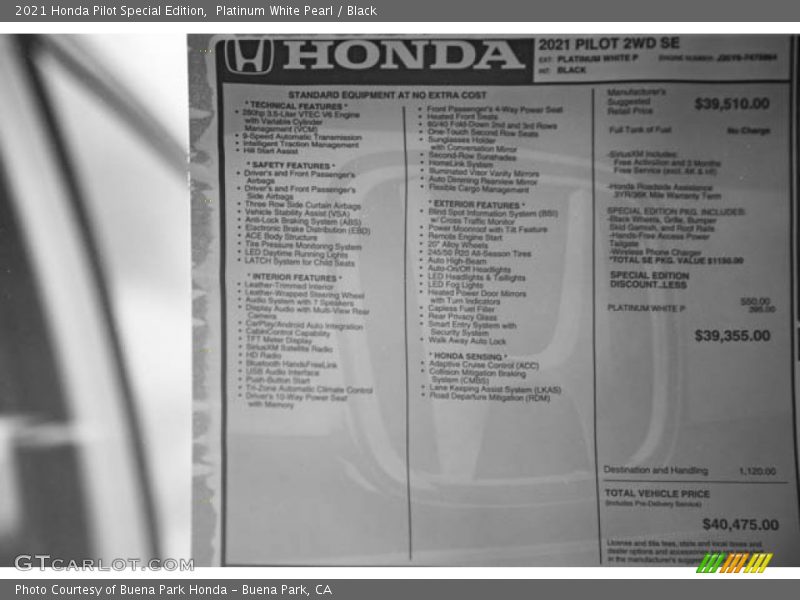 Platinum White Pearl / Black 2021 Honda Pilot Special Edition